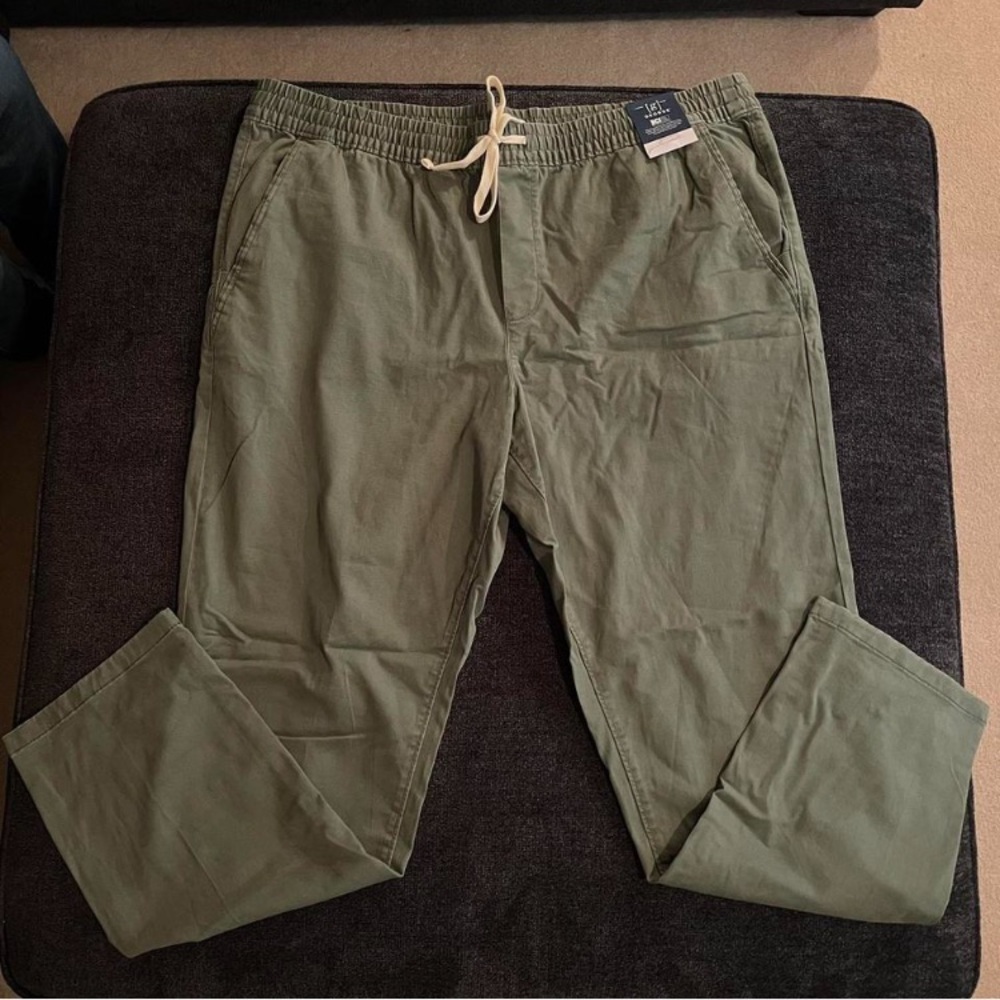 Men’s George brand jogger pants